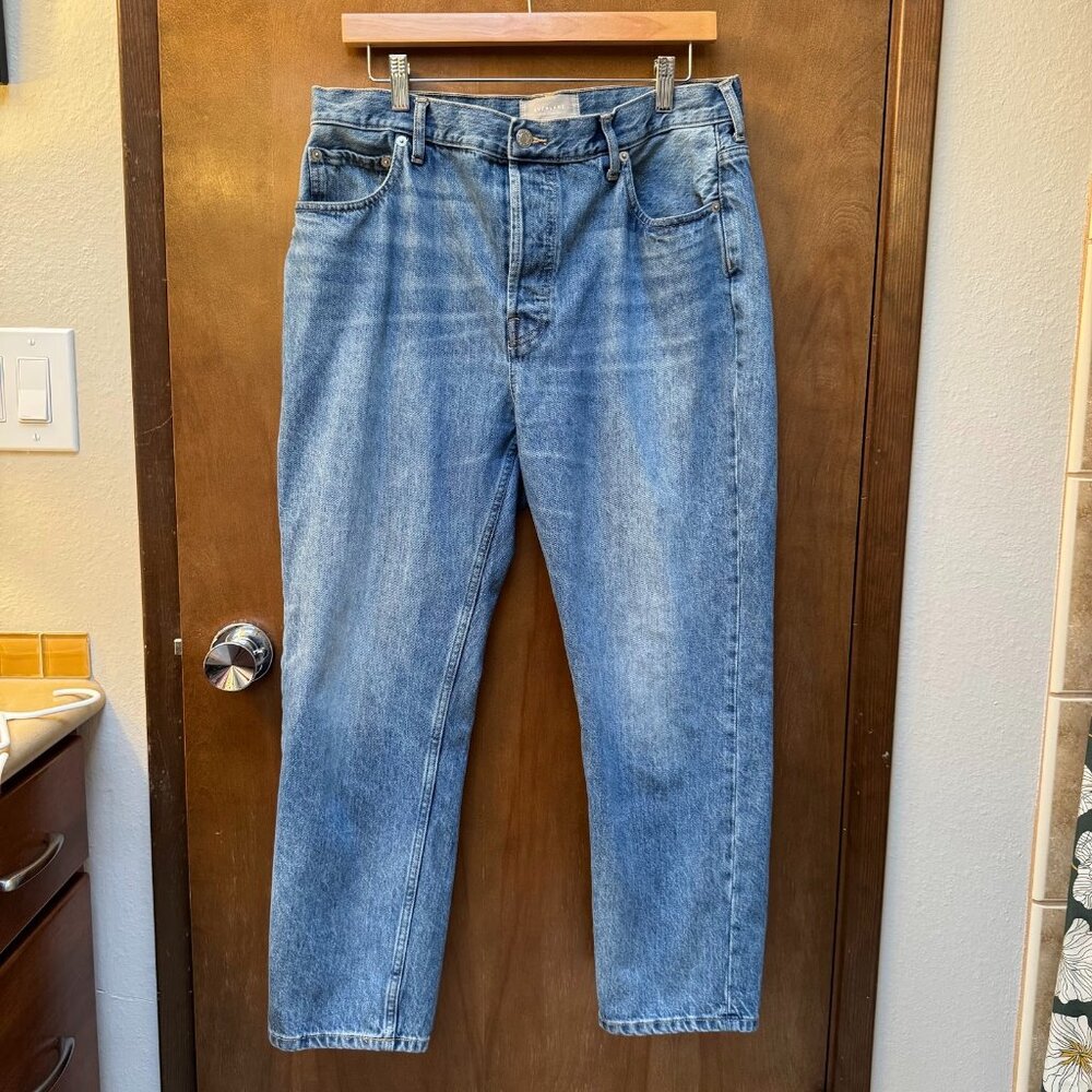 Everlane The ’90s Cheeky Jean